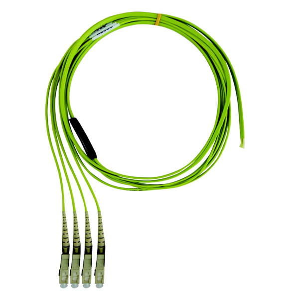 片端SCコネクタ付 4芯FOコード GI50/125(OM2)若草 L=2m（分岐後50cm)